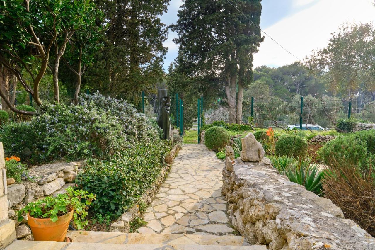 Casa Aromatica Maria Villa Mali Lošinj Buitenkant foto